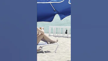 Chill Day At Miami Beach 