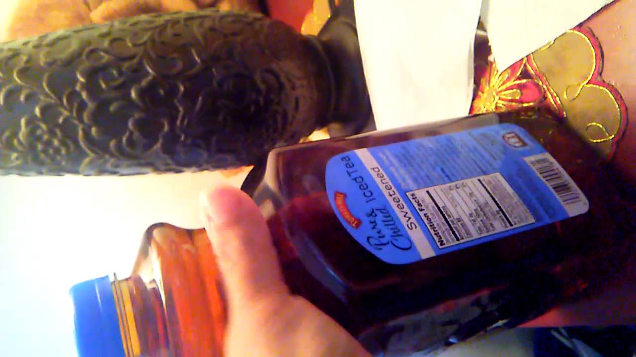 Turkey Hill Mold in Iced tea.