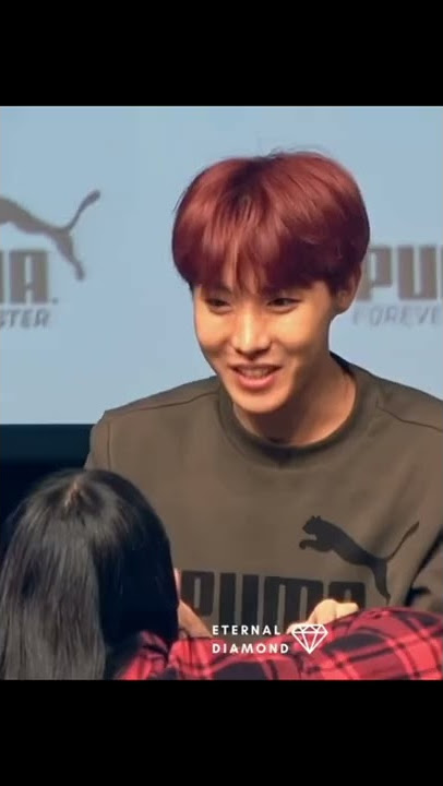 BTS With Fans Vs Taehyung With Fans In Fansign😂🤣😆😅