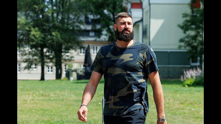 Į Druskininkus J. Valančiūnas atvyko išsišiepęs iki ausų: užfiksavo pirmąsias akimirkas
