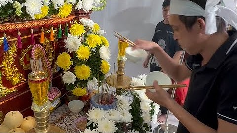 Chồng em Như ăn cùng vợ chén cơm cuối cùng này nhe "Chén cơm chang nc mắt"