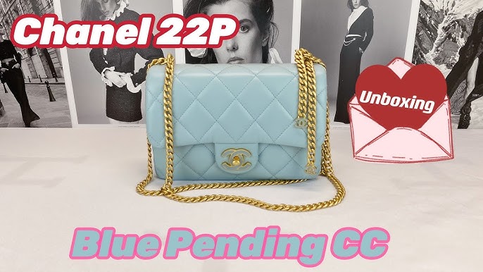 For Sale ! Chanel 22C Pearl Crush Light Green Lambskin Rectangle Mini with  Antique Gold Hardware. 