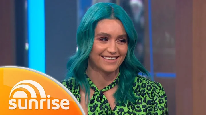 Amy Sheppard wants you to kiss her fat a** | Sunrise