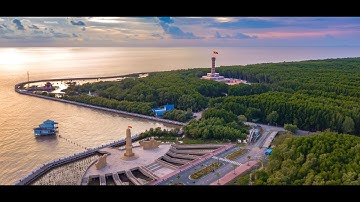 Ngắm nhìn cột cờ Hà Nội ở đất mũi Cà Mau