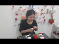 Đeo vòng tay handmade để khẳng định phong cách riêng – giản dị nhưng khác biệt.