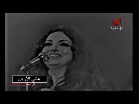 سميرة توفيق ريدها ريدها و اغنية غندرة مشي العرايس حفلة تونس