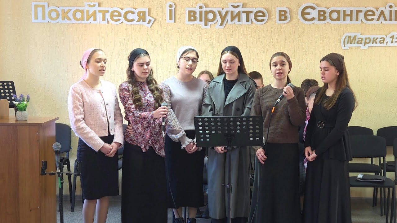 Мов зіницю очей береже