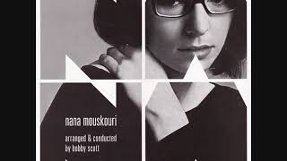 Watch Nana Mouskouri Tiny Sparrow video