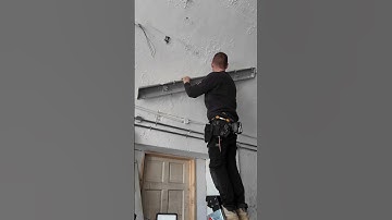 ELECTRICIAN V MECHANIC #electrician #mechanic #electrical