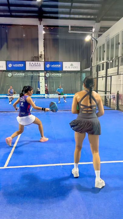 Women’s Intermediate Play with a Pro. #padel #padelrally