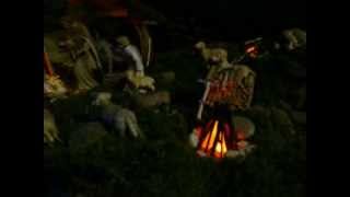Weihnachtskrippe mit flackernden Lagerfeuern screenshot 3