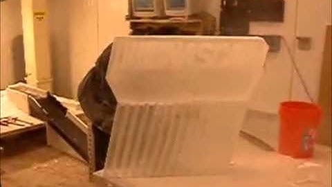 29-Thermwood Corporation 5 axis and 3 axis CNC machines routing and carving ice.flv