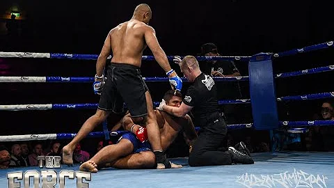 MMA 100+ kg : Sigi Pesaleli vs Henri Burns