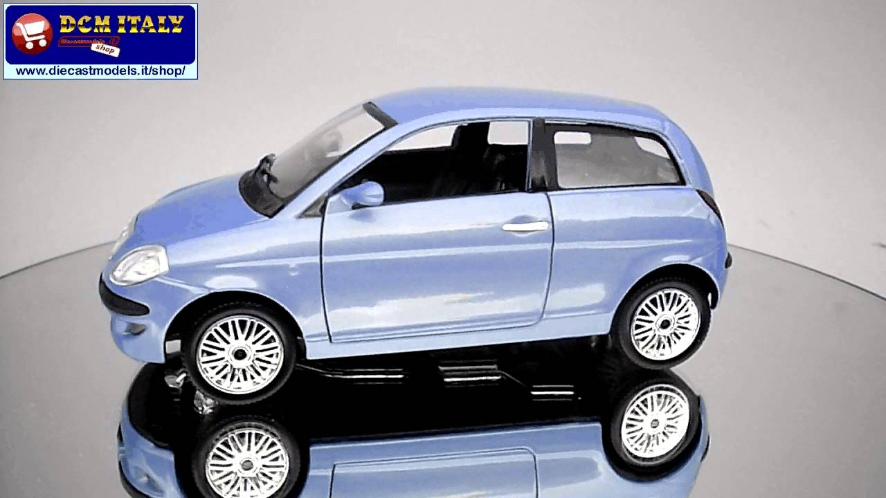 Lancia Ypsilon Motorama 1/24 scale model car