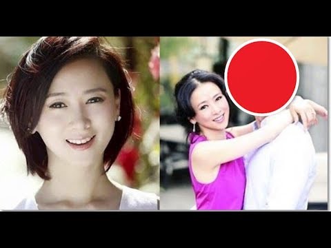 翁虹年近50，二婚老公近照才公佈，透露了幸福婚姻的秘訣！