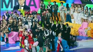 NEWJEANS MOMENTS WITH OTHER IDOLS AT MMA 2023