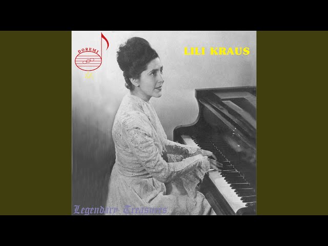 Bach - Menuet en Sol M BWV 114 : Lili Kraus