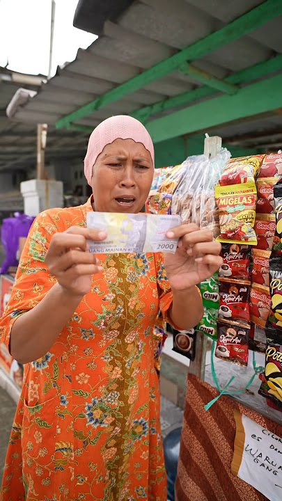 #SHORTS I DIKERJAIN ADEK BAYI BELI JAJANAN BAYAR PAKE UANG MAINAN🤣