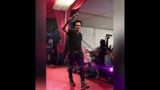 Harok Di Rantau Urang - Ipank (Live at Pasar Raya Blok M)