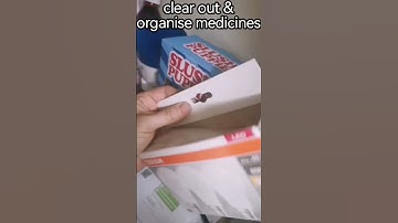 SPRING CLEAN / ORGANISING & DECLUTTERING SMALL KITCHEN PANTRY #clean #organization #kitchen #pantry