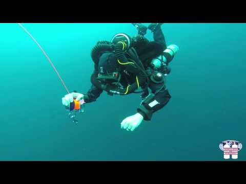 TDI Sidemount Diver