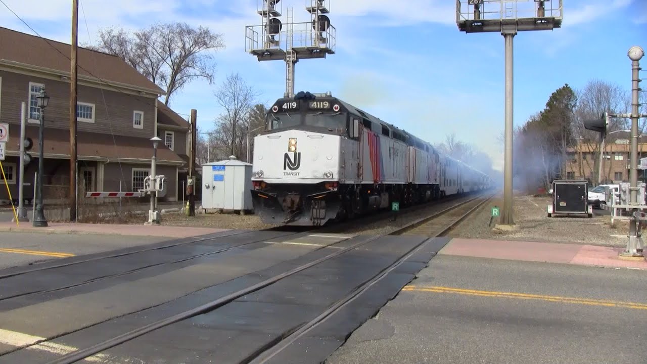 Trains at Ramsey 3/11/16 Part 2 Featuring F40PH2CATs 4120 and 4119