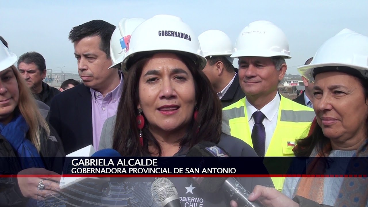 27 JUN 2019 Ministra del deporte sembró nuevo pasto del estadio y entregó última remesa camera iphone 8 plus apk