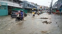 Palembang Dikepung Banjir, Ruas Jalan hingga Perkampungan Terendam - Durasi: 4.40. 