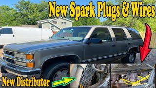 Chevy Tahoe Spark Plugs Wires and Distributor replacement Broken distributor Simple and easy job