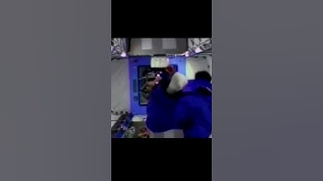 Astronaut gets stuck in zero gravity at Kibo ISS Model #space #astronaut #zerogravity #shorts