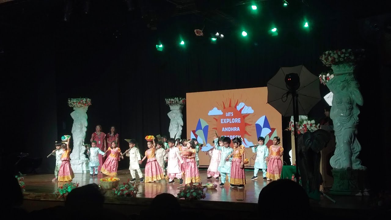 Saharsha's dance performance 😍😍😍 for hello kids annual day celebrations ...