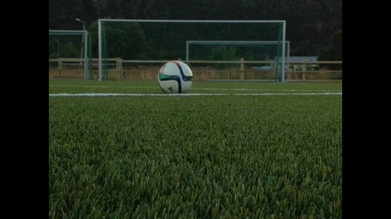 Football Freekick // UPER 90!!