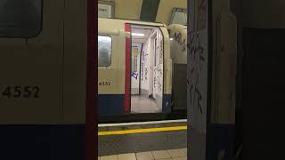 Softest Bakerloo Line Door?