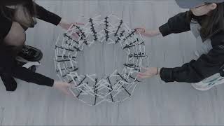 angulated scissors structure