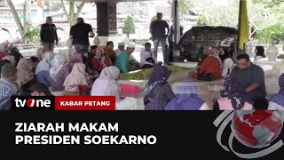 Warga dari Penjuru Daerah Ziarah ke Makam Bung Karno | Kabar Petang tvOne