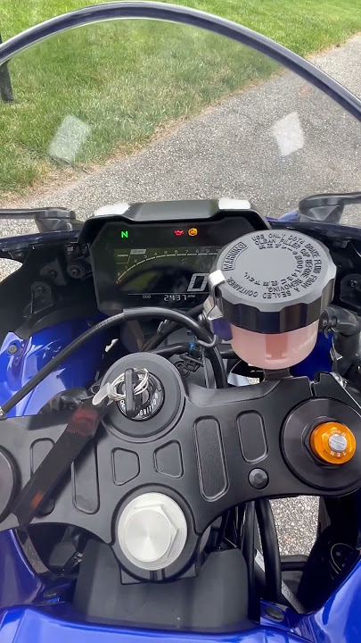 Yamaha R7 Startup