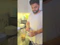 Ye kaise wierd habit hai? kya aap bhi ese kisiko jaante ho? #shorts #shortsfeed #couplecomedy #funny