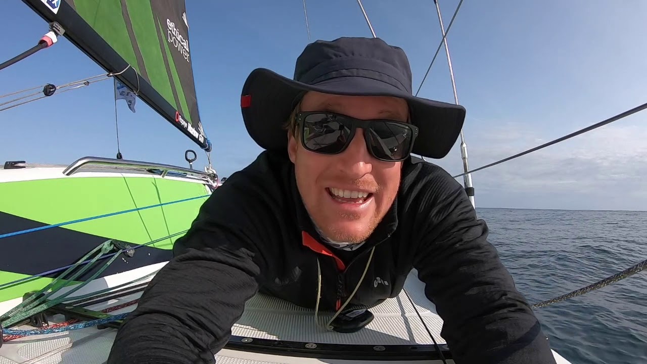 Leg 1: Solitaire du Figaro