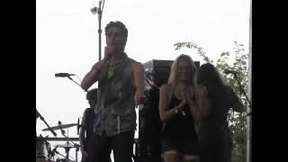 Aug.8,2009 LeAnn Rimes & Perry Ferrall Sing End Of Here Comes The Sun -Lollapalooza 2009-Grand Park.