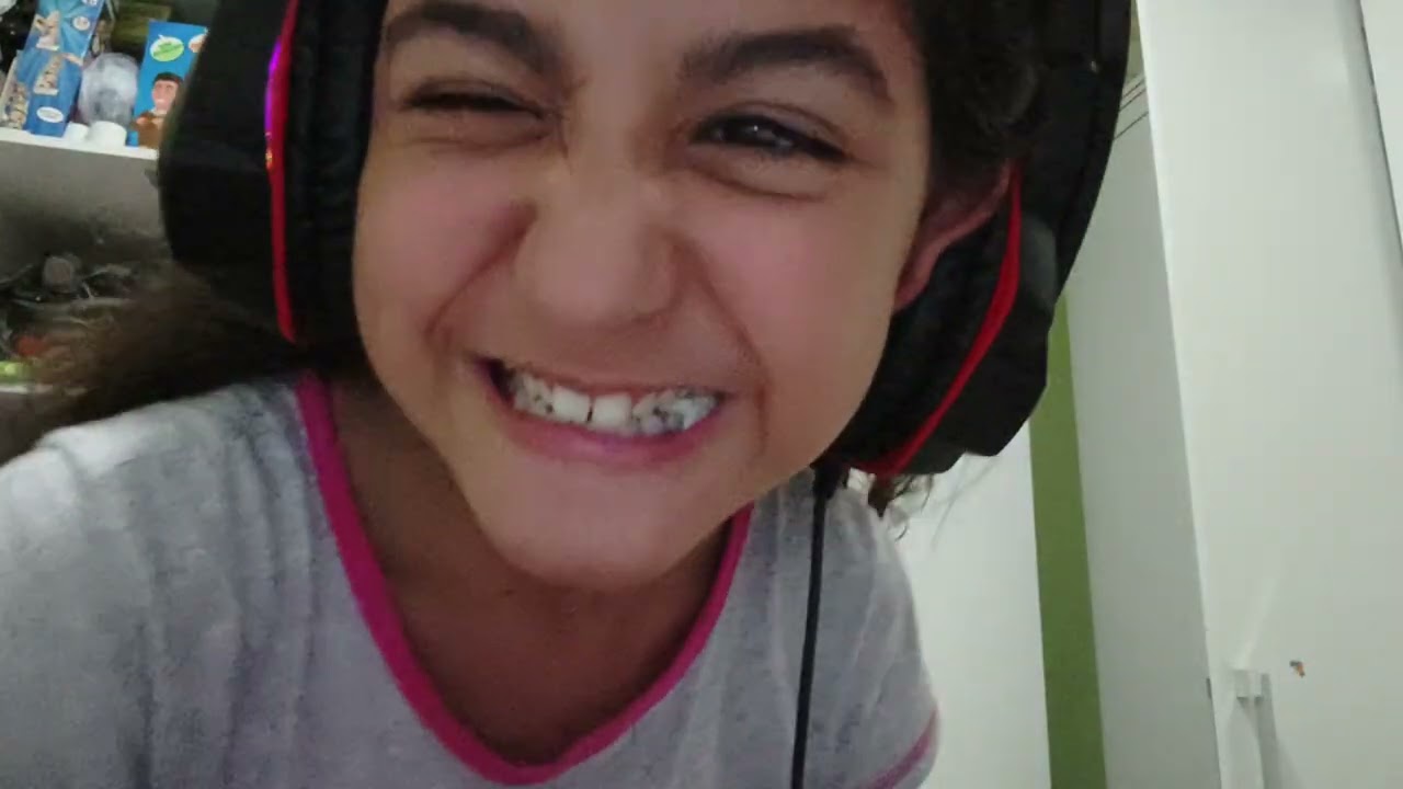 jogando 99 noites parkour 