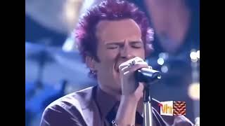 Velvet Revolver - Fall To Pieces Live VH1 Big In '04