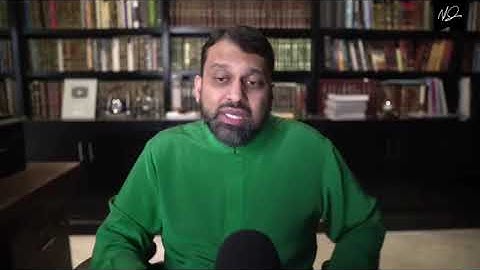 Pre-Islamic Arabic poetry and the Quran contain variant readings and categories due to human error.