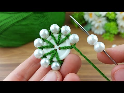 Wow ! This beauty is a great idea!!  Very stylish crochet flower using pearls  #crochet #knitting