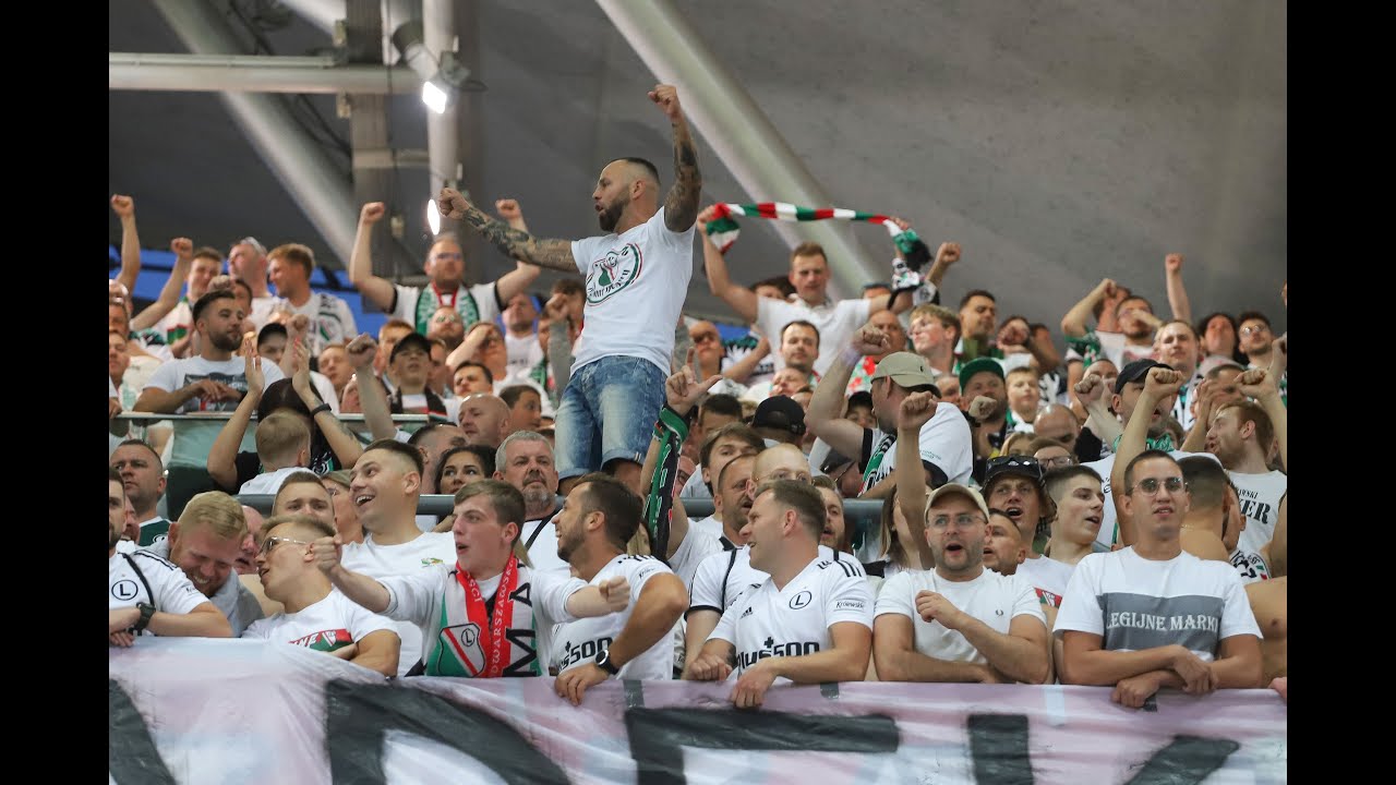 Doping kibiców Legii na meczu z ŁKS