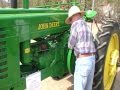 Starting A 1944 John Deere Model A Glendale, Arizona 2-13-11