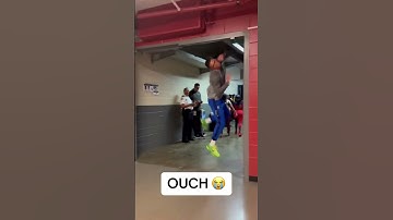 Dwight Powell forgot how tall he was 💀