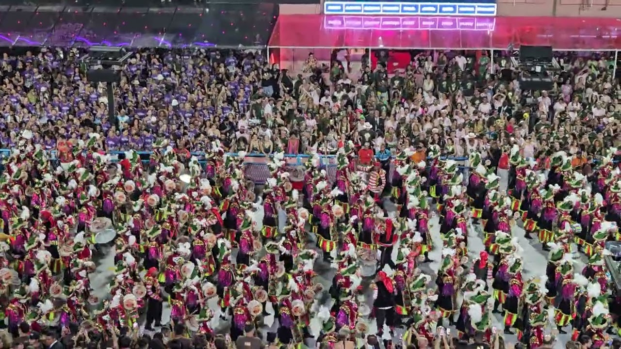 Bateria do Salgueiro 2026 - Apresentação Cabine Espelhada (módulos 2 e 3 de jurados)