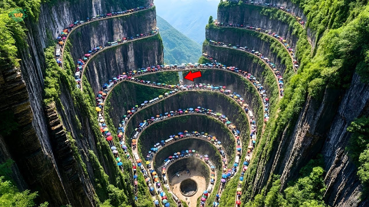 13 Ngọn Núi Ở Trung Quốc Trông Như Đến Từ Hành Tinh Khác | Bí Mật Của Thế Giới Tự Nhiên