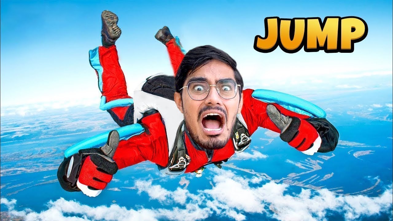हवाई जहाज़ से कूदना पड़ा भारी   Jumping From an Aeroplane