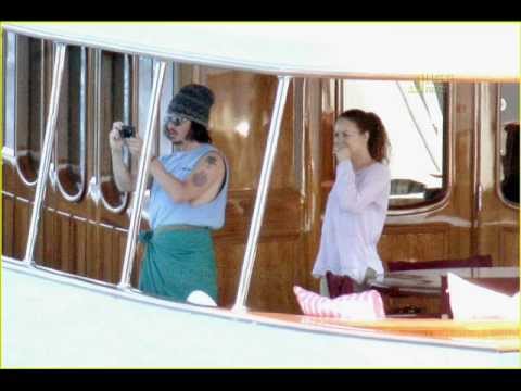 Johnny Depp x Family In His Yacht - Pics Iate De Johnny Depp- Fotos